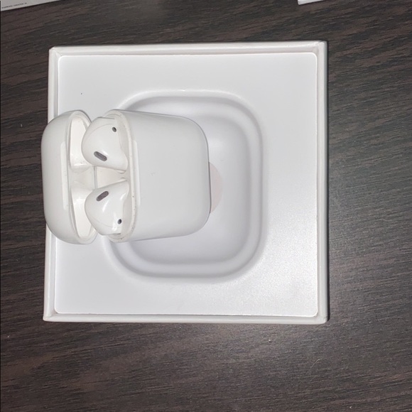 Air pods